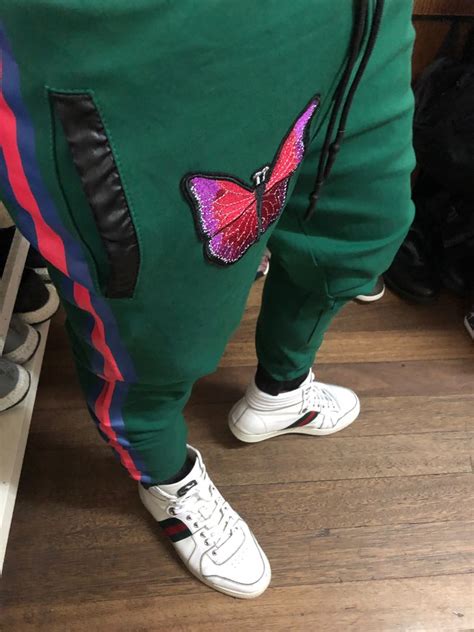 gucci pantalon jogging|gucci joggers snake.